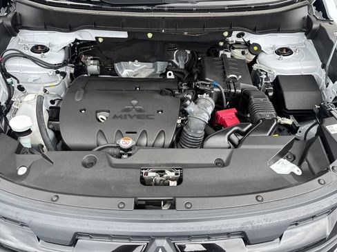 Used 2024 Mitsubishi Outlander Sport AWD image 22