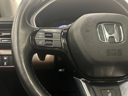 Certified 2023 Honda Pilot Elite image 18