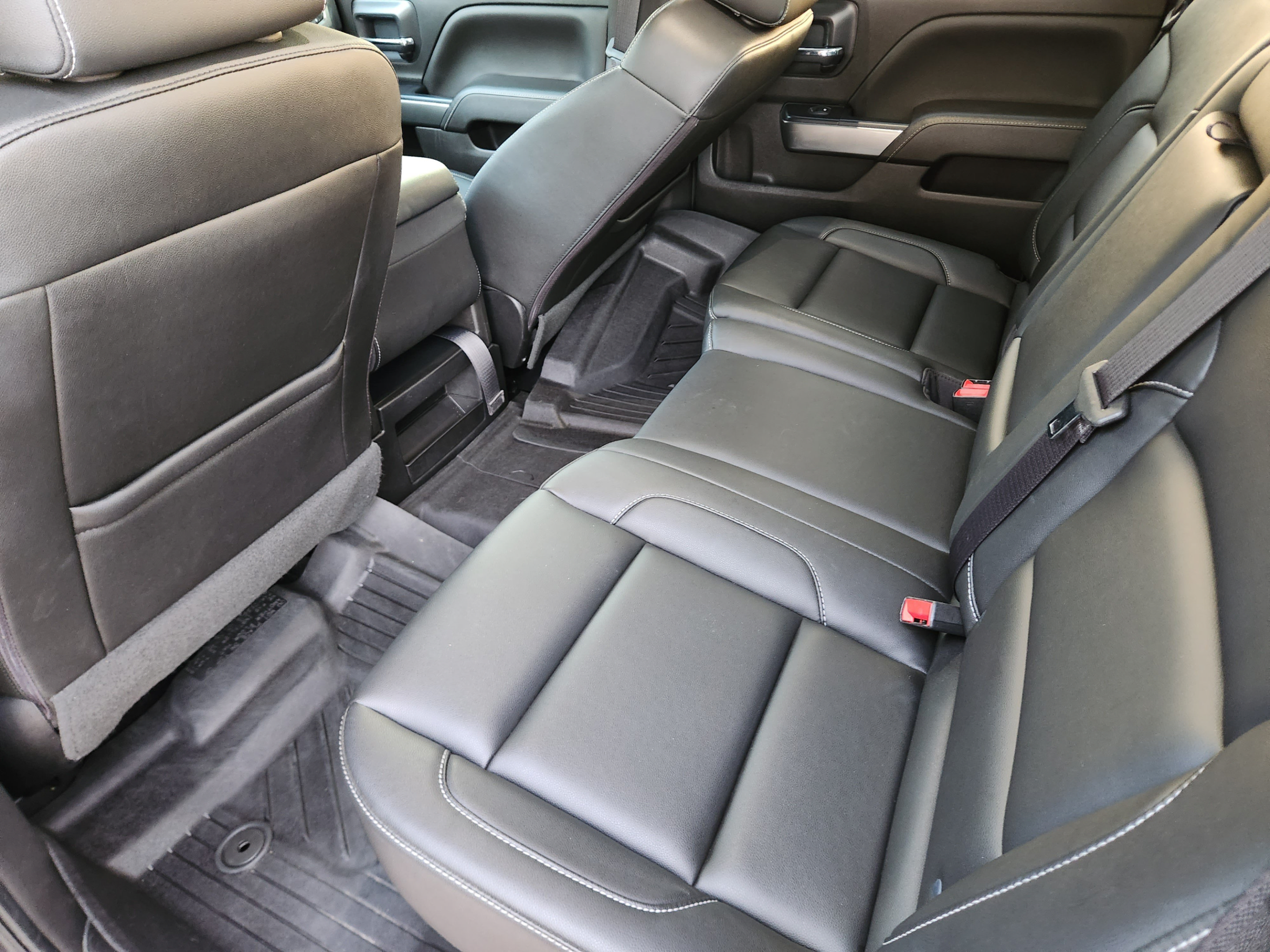 Used 2018 Chevrolet Silverado 1500 LT w/ Texas Edition RWD image 28