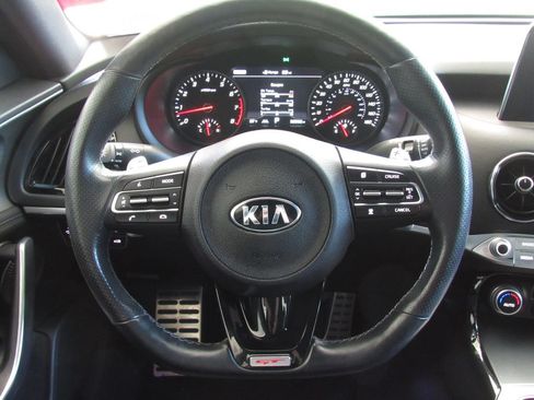 Used 2019 Kia Stinger GT2 AWD/4WD image 24