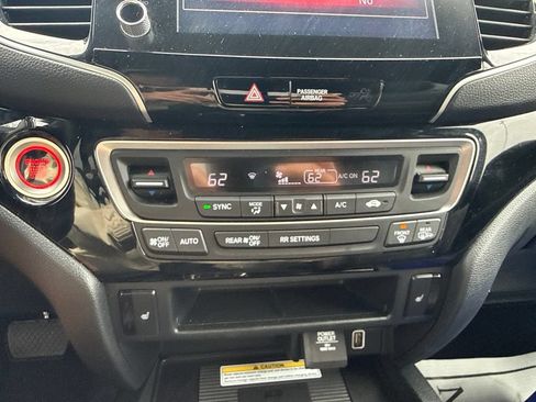 Used 2023 Honda Ridgeline Black Edition image 25