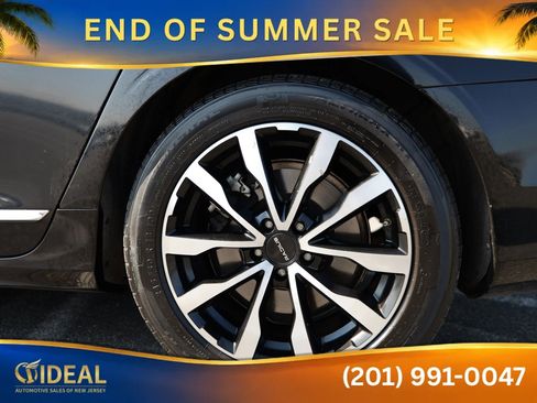 Used 2023 Volvo S90 B6 Plus AWD/4WD image 13