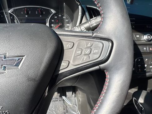 Used 2022 Chevrolet Equinox RS w/ RS Leather Package FWD image 14