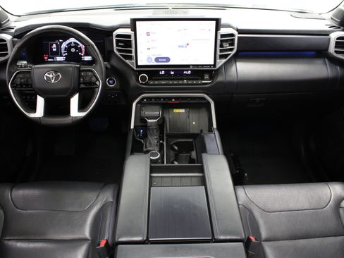 Used 2022 Toyota Tundra Platinum AWD/4WD image 35