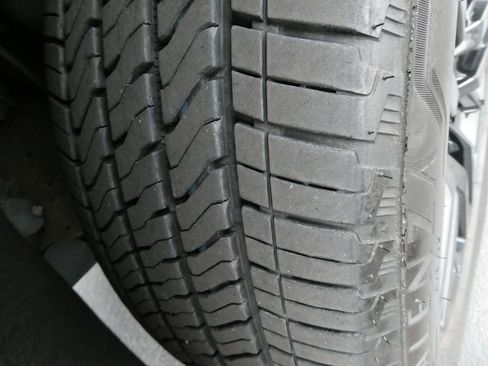 Used 2024 GMC Sierra 1500 SLT w/ SLT Premium Plus Package image 11