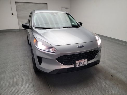 Used 2022 Ford Escape SE w/ SE Sport Appearance Package FWD image 14