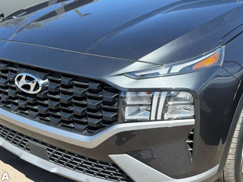 Used 2023 Hyundai Santa Fe SE image 8