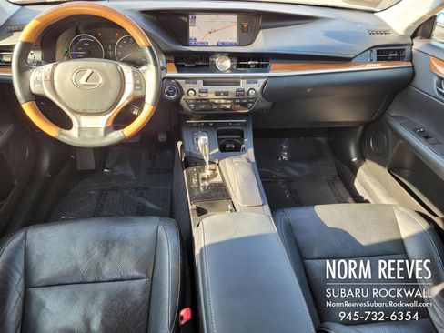 Used 2014 Lexus ES 300h image 5