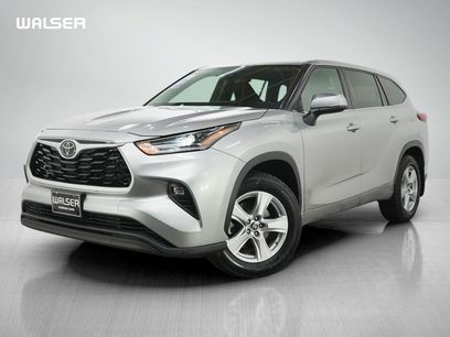 Used 2021 Toyota Highlander LE