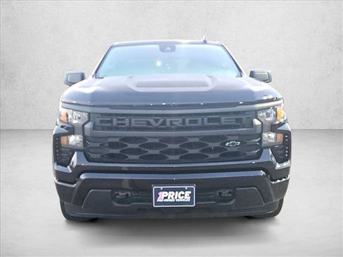Used 2024 Chevrolet Silverado 1500 Custom w/ LPO, Dark Essentials Package RWD image 2