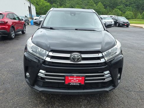 Used 2018 Toyota Highlander Limited AWD/4WD image 3