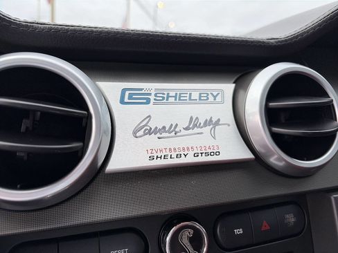 Used 2008 Ford Mustang Shelby GT500 RWD image 32