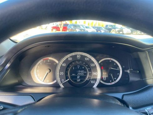 Used 2013 Honda Accord LX image 25