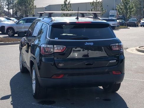 Used 2022 Jeep Compass Latitude w/ Convenience Group image 7