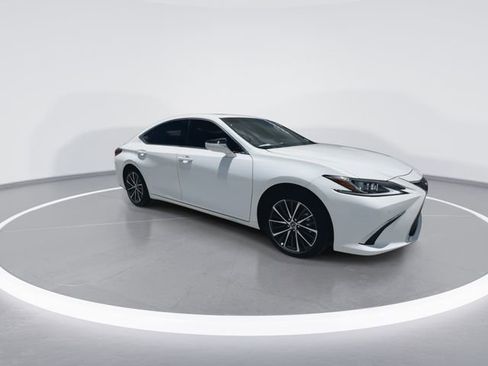 New 2024 Lexus ES 350 w/ Premium Package image 2