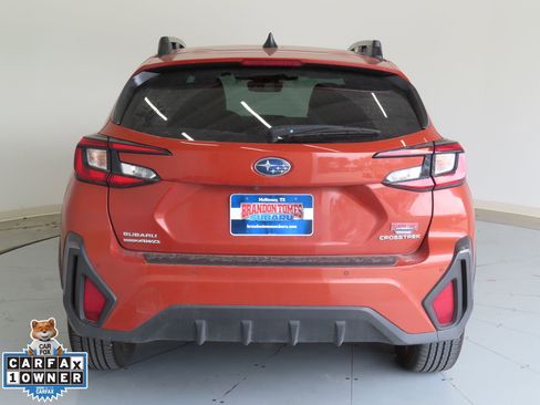 Used 2024 Subaru Crosstrek 2.5i Limited w/ Crosstrek Mirror Package image 6