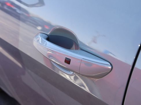 Used 2022 Hyundai Elantra SEL image 23