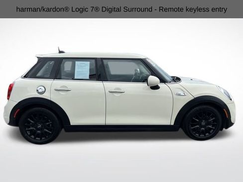 Used 2020 MINI Cooper S image 12