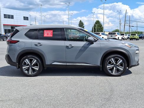 Certified 2023 Nissan Rogue SL w/ SL Premium Package AWD/4WD image 9