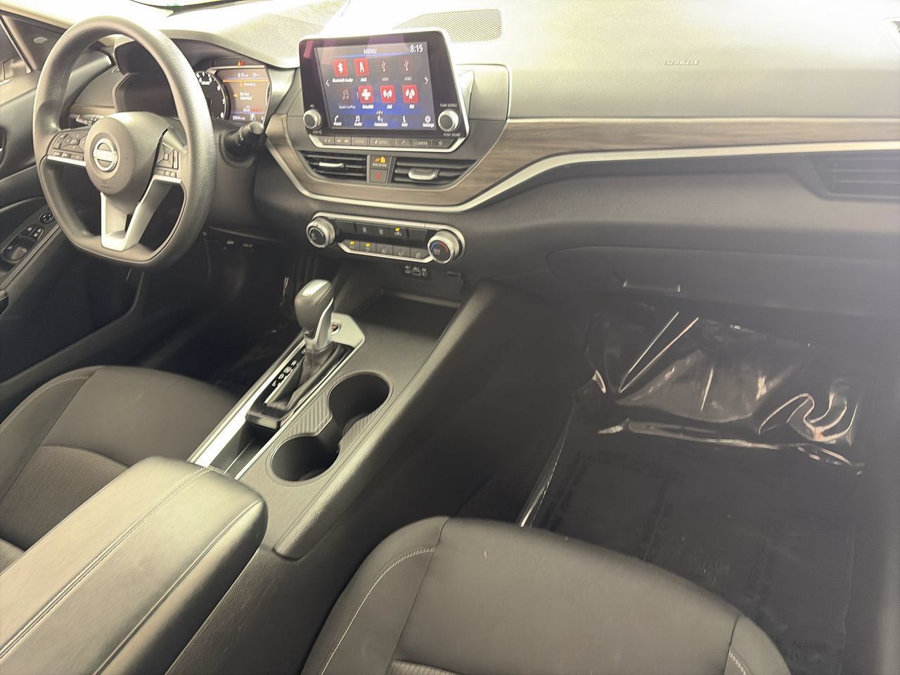 Used 2025 Nissan Altima 2.5 SV FWD image 26