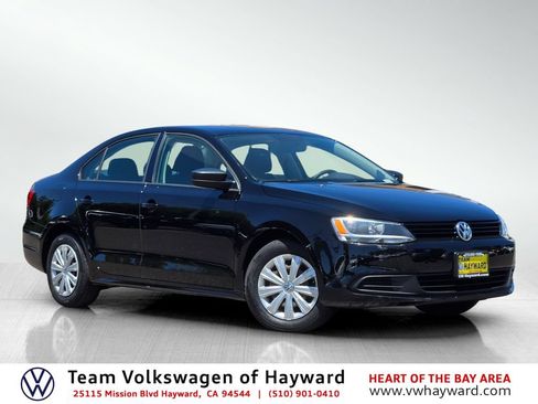 Used 2014 Volkswagen Jetta S FWD image 1