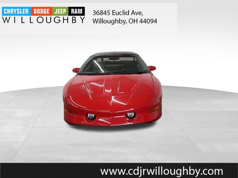 Used 1995 Pontiac Firebird Coupe RWD image 2