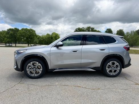New 2026 BMW X1 xDrive28i w/ Technology Package AWD/4WD image 3