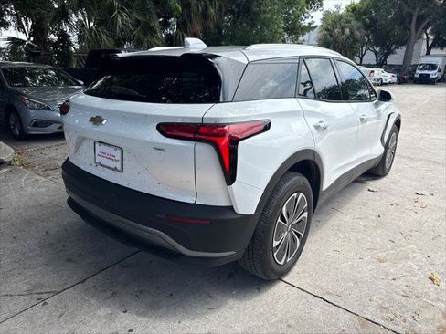 Used 2025 Chevrolet Blazer EV LT AWD/4WD image 7