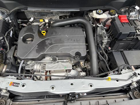 Used 2025 Chevrolet Equinox LT FWD image 42