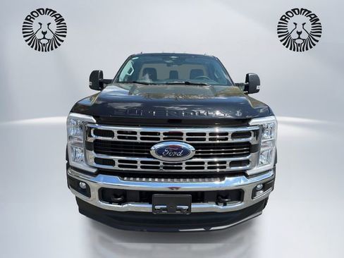 New 2026 Ford F550 4x4 Regular Cab Super Duty image 2