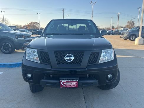 Used 2019 Nissan Frontier SV w/ Value Truck Package image 2