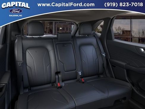 New 2025 Ford Escape SE w/ PHEV Premium Package FWD image 12