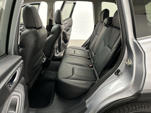 Used 2019 Subaru Forester Limited w/ Popular Package #3 image 23