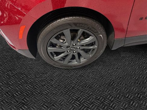 Certified 2023 Chevrolet Equinox RS image 11