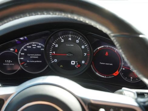 Used 2020 Porsche Cayenne AWD/4WD image 32
