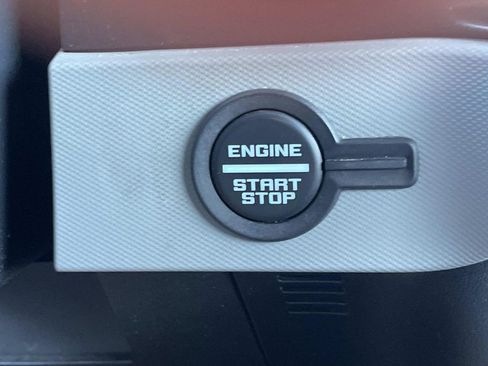 Used 2021 Ford Bronco Badlands image 25