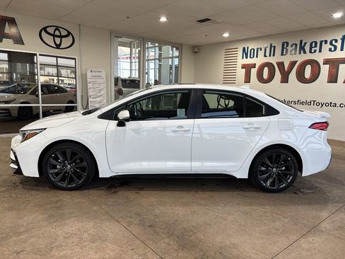 Certified 2025 Toyota Corolla SE image 7
