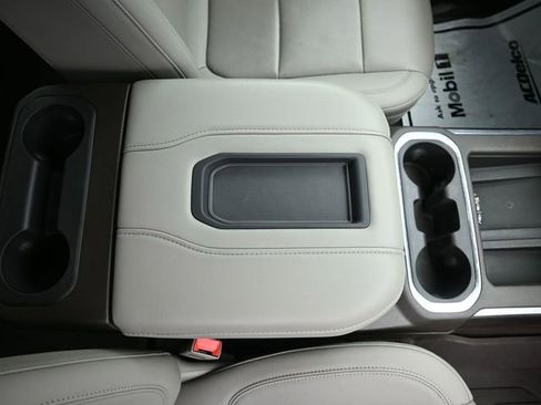 Used 2021 GMC Sierra 1500 SLT image 38