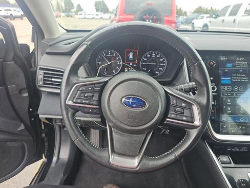 Used 2023 Subaru Outback Premium AWD/4WD image 15