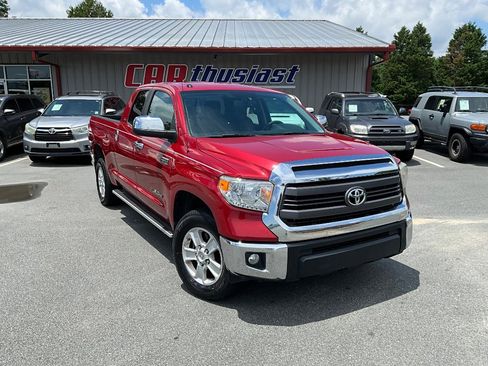 Used 2014 Toyota Tundra SR5 w/ SR5 Upgrade Package image 1