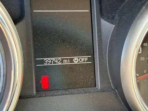 Used 2012 Jeep Grand Cherokee Overland Summit AWD/4WD image 3