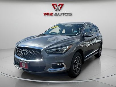 Used 2019 INFINITI QX60 Luxe w/ Essential Package
