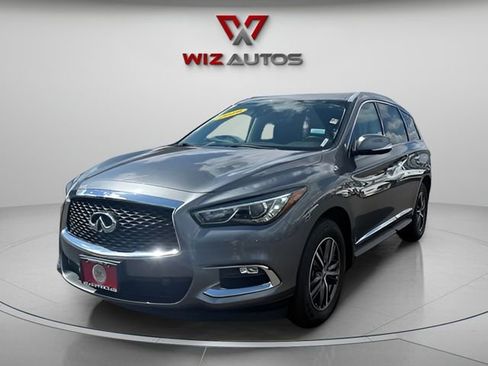 Used 2019 INFINITI QX60 Luxe w/ Essential Package image 1