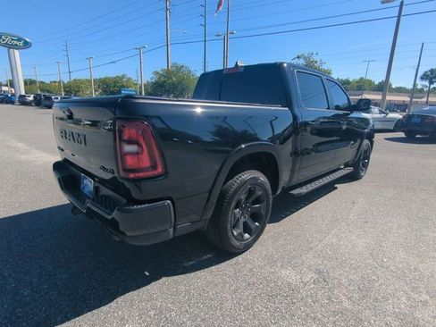 Used 2025 RAM 1500 Big Horn AWD/4WD image 5