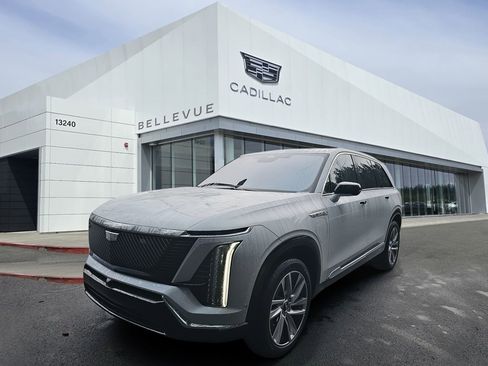 New 2026 Cadillac Vistiq Luxury image 1