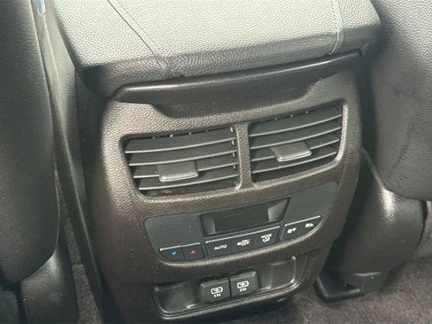 Certified 2018 Acura MDX FWD w/ Technology Package image 15
