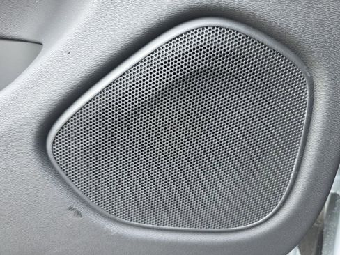 New 2026 Volvo XC60 B5 Plus w/ Protection Package Premier image 37