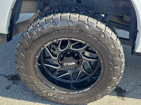 Used 2020 RAM 2500 Laramie AWD/4WD image 10