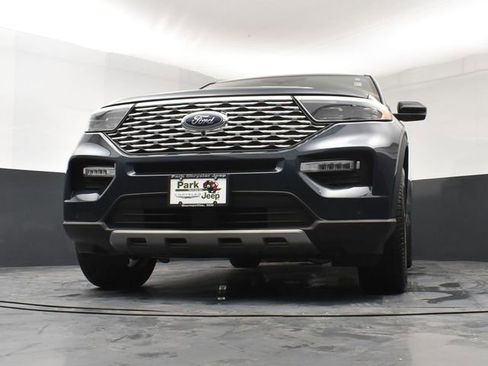 Used 2024 Ford Explorer Platinum w/ Technology Package image 20