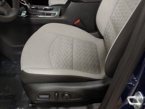 Used 2023 Chevrolet Equinox LS w/ LS Convenience Package image 22